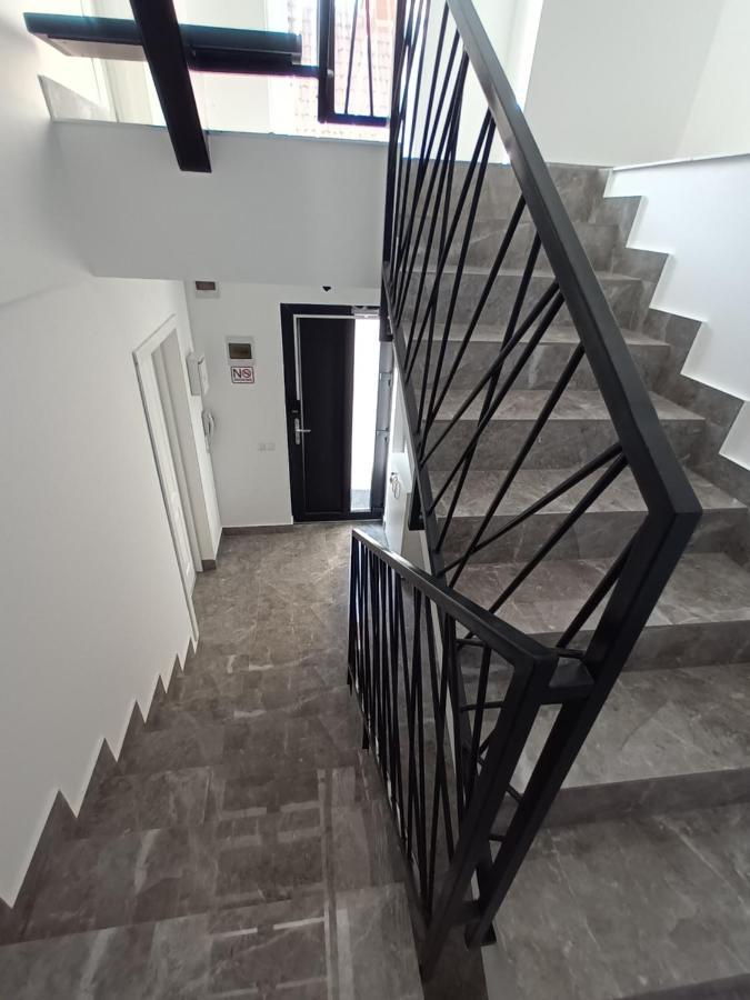 Old Town Studio Apartments Бая-Маре Экстерьер фото